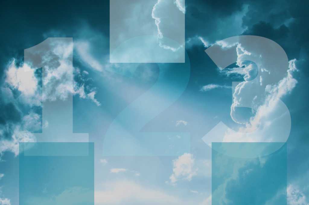 3 cloud trends cloud computing by daniel pascoa unsplash