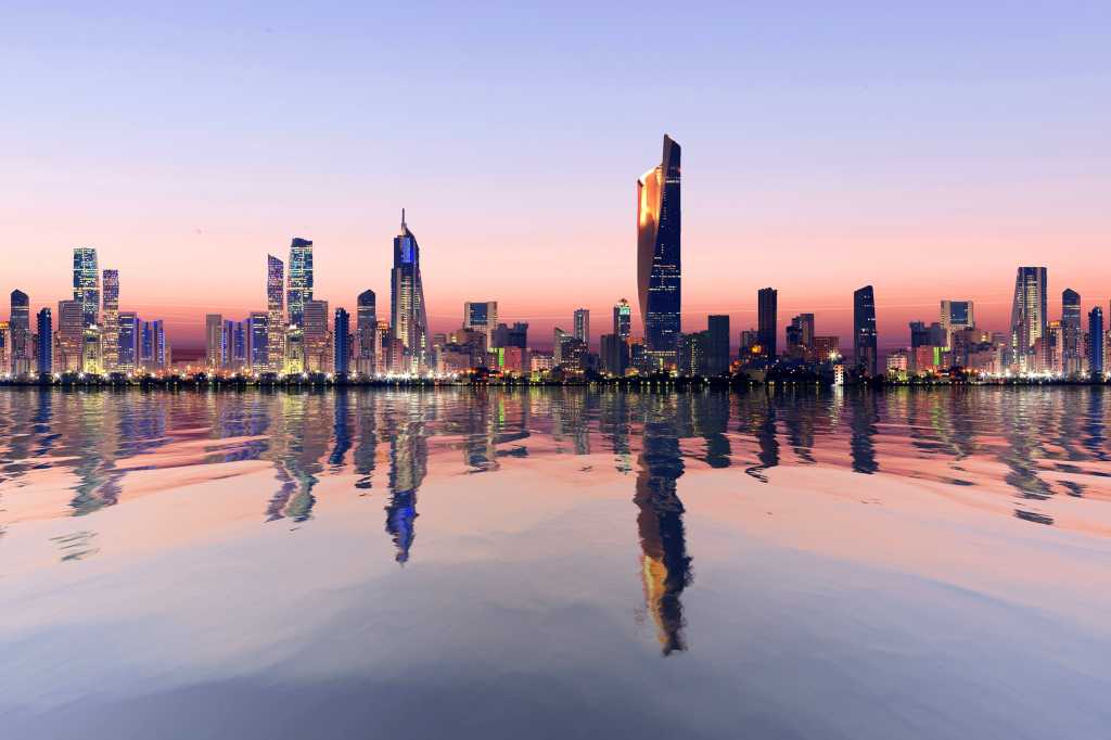 CIO | Middle East  >  Kuwait  >  Kuwait City  >  Cityscape / skyline at dawn