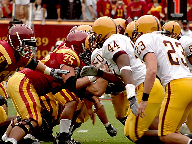 football offense defense