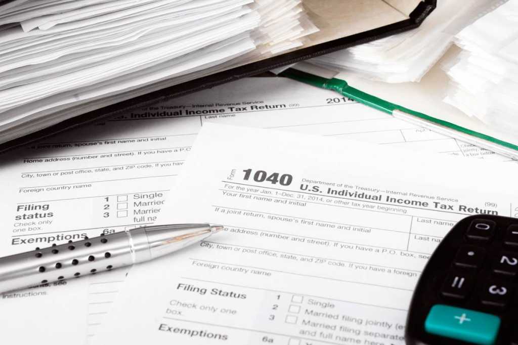 taxes thinkstock