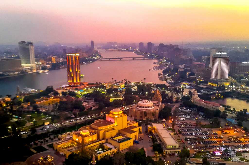 CIO | Middle East > Egypt > Cairo > Skyline sunrise / Nile river